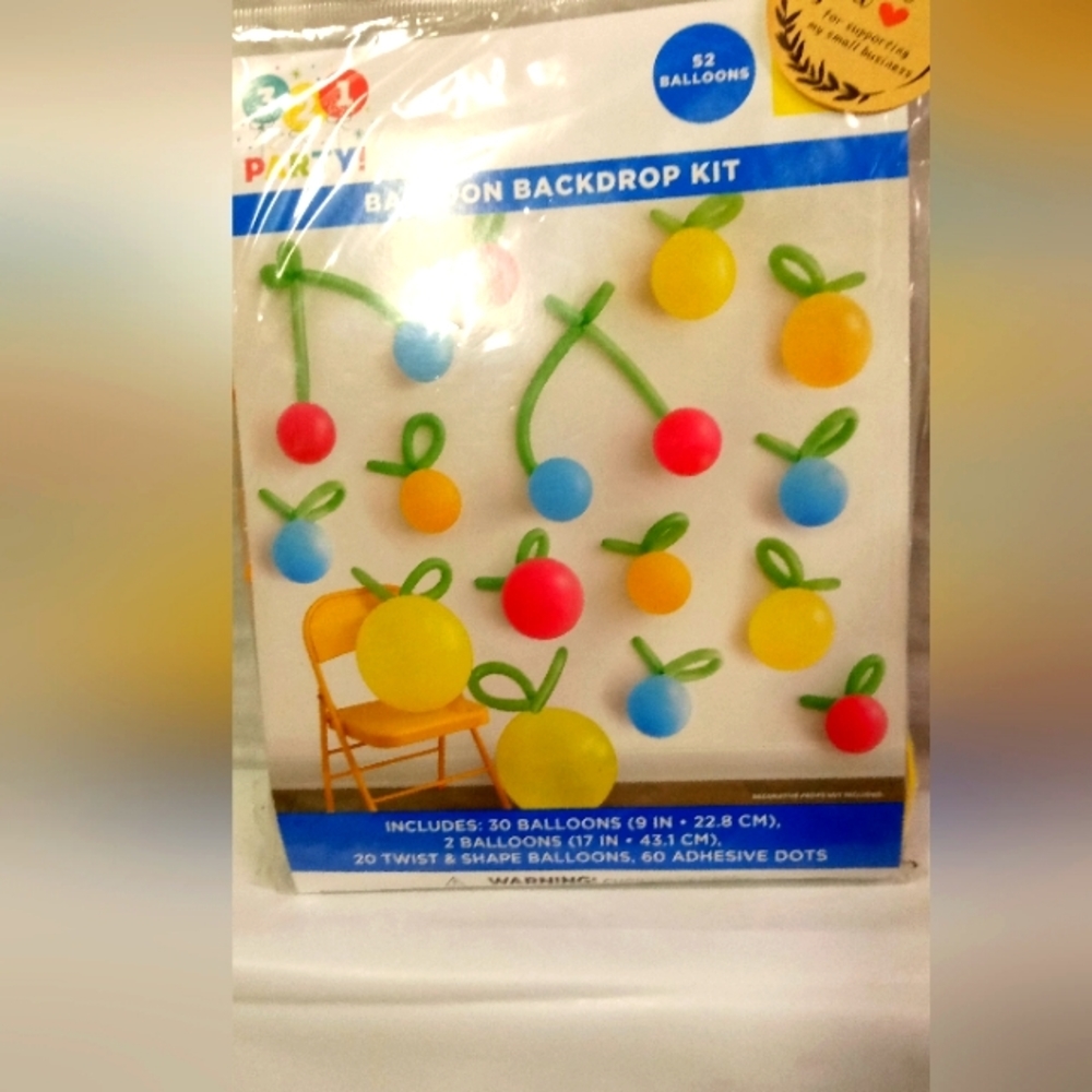 Party Balloons Backdrop Kit, includes 52 Balloons
